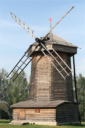 Old wooden windmill in Suzdal Russia Stock Photo - Budget Royalty-Free & Subscription, Code: 400-04867831