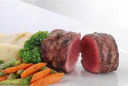 simsearch:400-04875293,k - fresh and tasty beef grilled steak with vegetable in a plate. Stock Photo - Budget Royalty-Free & Subscription, Code: 400-04875293