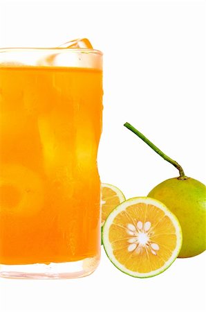 simsearch:400-04398564,k - orange juice in glass and ice isolated on white background Stockbilder - Microstock & Abonnement, Bildnummer: 400-04875489