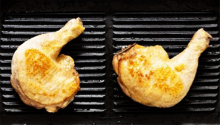 close up of grilled chicken leg Foto de stock - Super Valor sin royalties y Suscripción, Código: 400-04876595