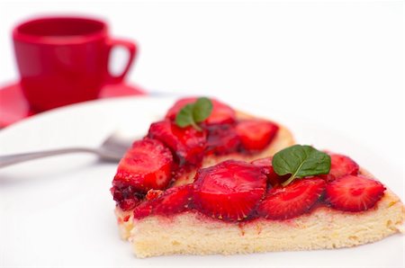 Homemade Gluten Free Strawberry Pie With Jelly and Mint on White Plate - With Espresso Coffee in Background Foto de stock - Super Valor sin royalties y Suscripción, Código: 400-04876867