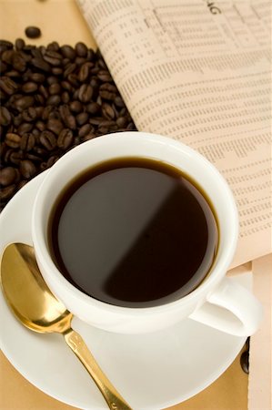 simsearch:400-04332565,k - A cup of freshly-made, black coffee. Breakfast Foto de stock - Super Valor sin royalties y Suscripción, Código: 400-04877519