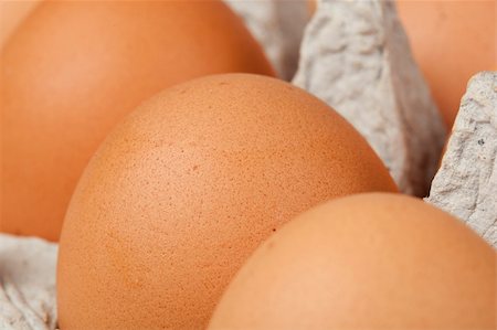 Brown eggs in an egg carton Stock Photo - Budget Royalty-Free & Subscription, Code: 400-04877898