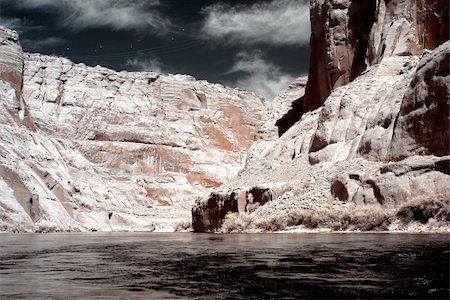 simsearch:845-03463689,k - The Colorado River in Glen Canyon Arizona Stock Photo - Budget Royalty-Free & Subscription, Code: 400-04878306