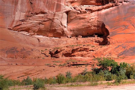 rock art on cliffs - Canyon de Chelly entrance the Navajo nation Stock Photo - Budget Royalty-Free & Subscription, Code: 400-04879484