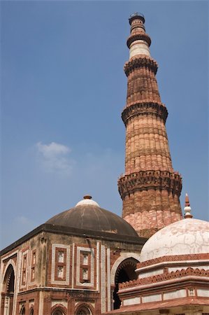 simsearch:400-05324524,k - Qutb Minar. Ancient islamic victory tower. Delhi, India Stock Photo - Budget Royalty-Free & Subscription, Code: 400-04870499