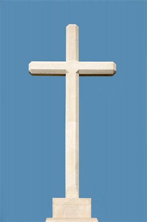 simsearch:400-05080477,k - white stone cross on blue background Stock Photo - Budget Royalty-Free & Subscription, Code: 400-04871002