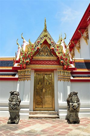 simsearch:400-04871096,k - Door at Wat Pho Temple,thailand Photographie de stock - Aubaine LD & Abonnement, Code: 400-04871079