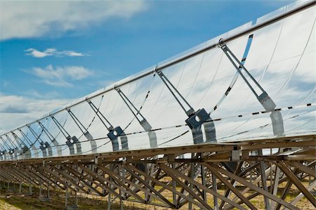 simsearch:693-03312761,k - CSP Solar Trough Collector utilized to generate solar power, located in Extremadura, Spain Stock Photo - Budget Royalty-Free & Subscription, Code: 400-04872329