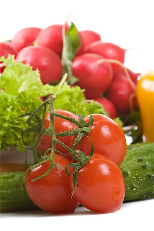 simsearch:400-04850000,k - Fresh vegetables isolated on a white background Photographie de stock - Aubaine LD & Abonnement, Code: 400-04884853