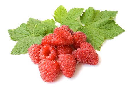 simsearch:400-07667203,k - ripe red raspberries isolated on white background Stock Photo - Budget Royalty-Free & Subscription, Code: 400-04885982