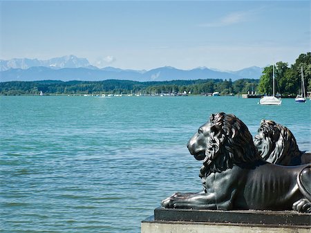 simsearch:400-05071700,k - Lions at lake Starnberg Tutzing Bavaria Germany Stock Photo - Budget Royalty-Free & Subscription, Code: 400-04887420