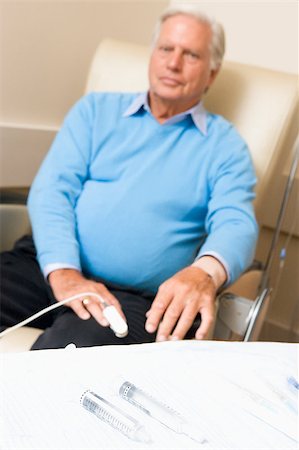 Portrait Of A Patient Being Monitored Stockbilder - Microstock & Abonnement, Bildnummer: 400-04888003