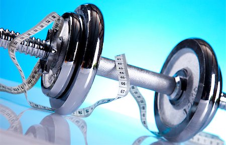 simsearch:400-04329882,k - Dumbbell and bottle water Stock Photo - Budget Royalty-Free & Subscription, Code: 400-04889126
