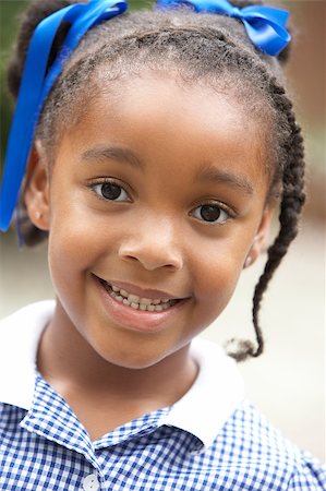 Portrait Of Girl Smiling Stock Photo - Budget Royalty-Free & Subscription, Code: 400-04889684