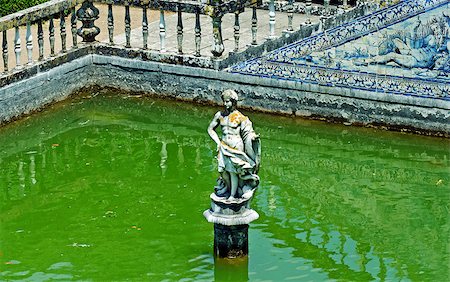 fountain garden london - sculpture statue lake architecture Portugal grounds landmark Stock Photo - Budget Royalty-Free & Subscription, Code: 400-04889816