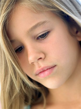 simsearch:400-04890006,k - Portrait Of Girl Looking Sad Stock Photo - Budget Royalty-Free & Subscription, Code: 400-04889890