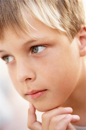 simsearch:400-04890006,k - Portrait Of Boy Looking Pensive Stock Photo - Budget Royalty-Free & Subscription, Code: 400-04889956