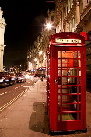 red call box - London Night View Stock Photo - Budget Royalty-Free & Subscription, Code: 400-04880516