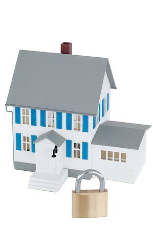 simsearch:400-04881139,k - Secured grey house against a white background Foto de stock - Royalty-Free Super Valor e Assinatura, Número: 400-04881138