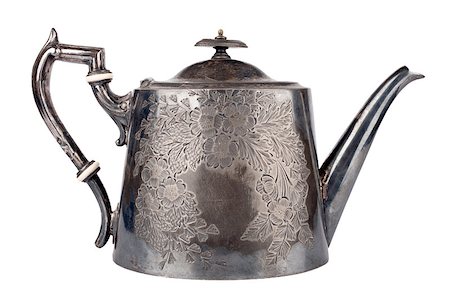 simsearch:400-04773230,k - Antique teapot deco rated with flowers on white background Foto de stock - Super Valor sin royalties y Suscripción, Código: 400-04882311