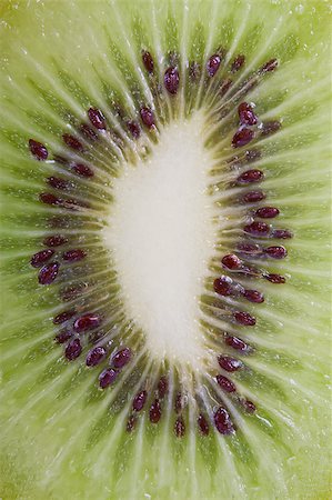 simsearch:400-05303673,k - Ripe green kiwi fruit background with high detail Photographie de stock - Aubaine LD & Abonnement, Code: 400-04883379