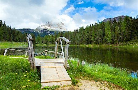 Beautiful summer Alpine  lake lago di Antorno view (Italia Dolomites) Stockbilder - Microstock & Abonnement, Bildnummer: 400-04895585