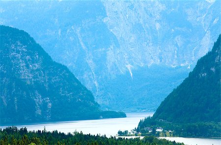 simsearch:400-05716648,k - Beautiful summer Alpine  lake Hallstatter See view (Austria) Photographie de stock - Aubaine LD & Abonnement, Code: 400-04896248
