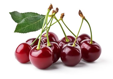 simsearch:400-06921455,k - Juicy cherries with leaf isolated on white background Foto de stock - Super Valor sin royalties y Suscripción, Código: 400-04898697