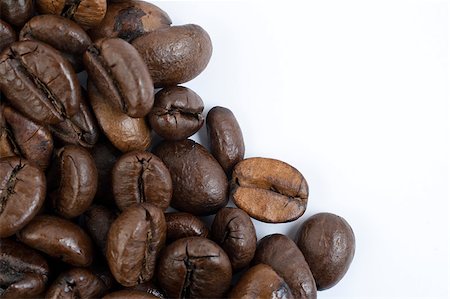 simsearch:400-04222488,k - Close-up image of coffee beans on white background Stockbilder - Microstock & Abonnement, Bildnummer: 400-04893447
