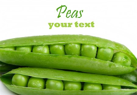 green peas  isoladed on  the white background Fotografie stock - Microstock e Abbonamento, Codice: 400-04893780