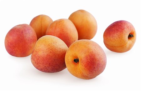 simsearch:400-07675974,k - Fresh apricots isolated on a white background Stock Photo - Budget Royalty-Free & Subscription, Code: 400-04904112