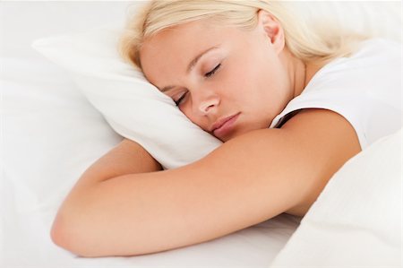 simsearch:400-05345869,k - Quiet woman sleeping in her bedroom Stock Photo - Budget Royalty-Free & Subscription, Code: 400-04905989