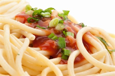 simsearch:400-06076521,k - spaghetti pasta with tomato sauce Stockbilder - Microstock & Abonnement, Bildnummer: 400-04901773