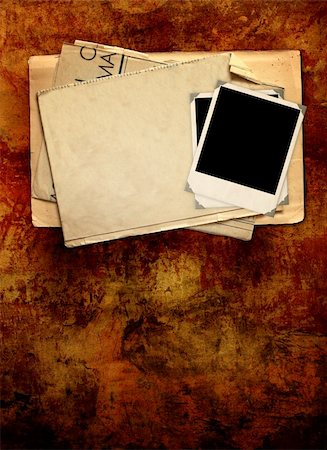 simsearch:400-09093413,k - Grunge background with old photos Stock Photo - Budget Royalty-Free & Subscription, Code: 400-04914414