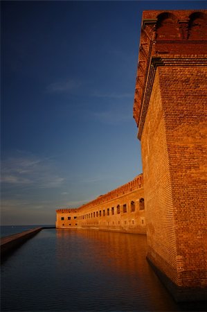 simsearch:400-05356676,k - Historic Fort Jefferson, Dry Tortugas National Park, Florida Keys Photographie de stock - Aubaine LD & Abonnement, Code: 400-04917232