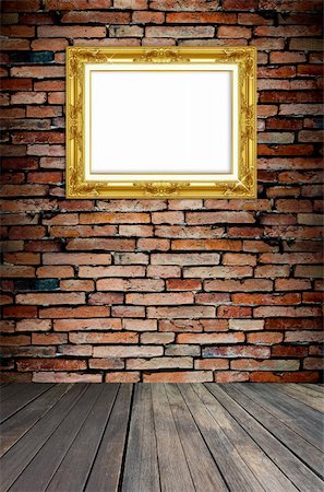 simsearch:400-06561774,k - golden frame on old brick wall Stock Photo - Budget Royalty-Free & Subscription, Code: 400-04919768