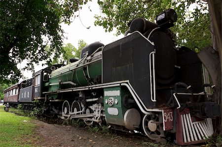 simsearch:400-05338234,k - Train at Sirikit park in Bangkok, Thailand Fotografie stock - Microstock e Abbonamento, Codice: 400-04924339