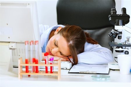 simsearch:400-07099889,k - Medical doctor woman sleeping on office table Stock Photo - Budget Royalty-Free & Subscription, Code: 400-04925803