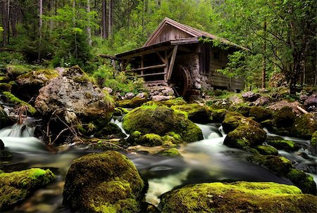 simsearch:400-04923181,k - Old watermill in the mountains Photographie de stock - Aubaine LD & Abonnement, Code: 400-04926228