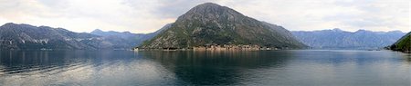 simsearch:400-04913744,k - La baie de Kotor au Monténégro patrimoine mondial UNESCO Photographie de stock - Aubaine LD & Abonnement, Code: 400-04922031