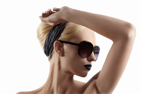 simsearch:400-04242417,k - fashion portrait of young blond woman with hair style black lips and wearing sunglasses posing against white background Stock Photo - Budget Royalty-Free & Subscription, Code: 400-04923090