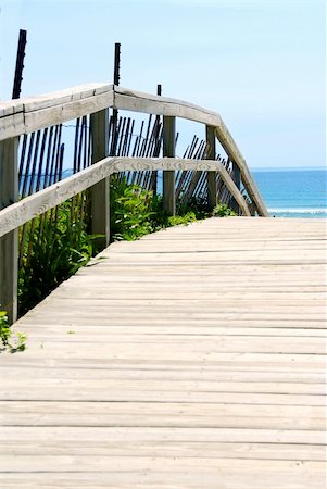 simsearch:400-08223992,k - Wooden path over sand dunes with ocean view Stock Photo - Budget Royalty-Free & Subscription, Code: 400-04935209