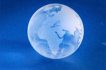 simsearch:400-04776028,k - Little blue glass globe Photographie de stock - Aubaine LD & Abonnement, Code: 400-04935827