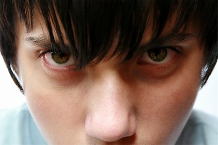 simsearch:400-05284316,k - portrait of young man, determined look, green eyes Stockbilder - Microstock & Abonnement, Bildnummer: 400-04937629