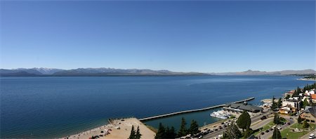 simsearch:400-03911122,k - Panoramic View on Bariloche and the Lake - Patagonia Foto de stock - Royalty-Free Super Valor e Assinatura, Número: 400-04938523
