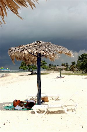 sleepers, beach of santa lucia in Cuba Fotografie stock - Microstock e Abbonamento, Codice: 400-04939010