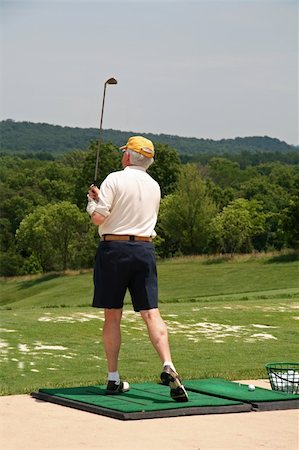 simsearch:400-03997921,k - Golfer at Driving Range Stock Photo - Budget Royalty-Free & Subscription, Code: 400-04939140