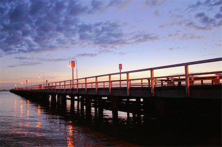 st kilda harbour - Pier at sunset Fotografie stock - Microstock e Abbonamento, Codice: 400-04939563