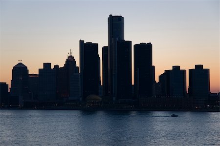 détroit - City of Detroit skyline, taken from Windsor Ontario at dusk. Photographie de stock - Aubaine LD & Abonnement, Code: 400-04933009